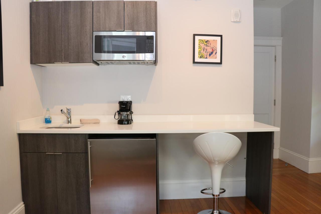 A Stylish Stay W/ A Queen Bed, Heated Floors.. #24 Бруклин Екстериор снимка