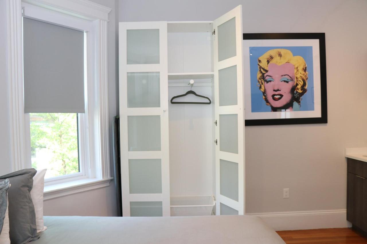 A Stylish Stay W/ A Queen Bed, Heated Floors.. #24 Бруклин Екстериор снимка